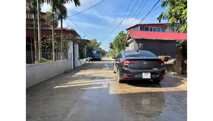 Chỉ 2.6tỷ có ngay 100m Đông Tảo. Đường otto chạy thông. Gần chợ