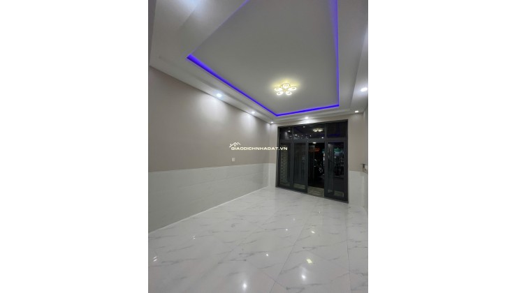 Nhà 3 tầng 61 Nguyễn Thiện Kế
