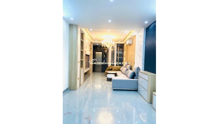 BÁN NHÀ MỚI ĐẸP - 42M2 – ĐỘI CẤN, BA ĐÌNH – THANG MÁY – NỘI THẤT CAO CẤP - 15Tỷ200