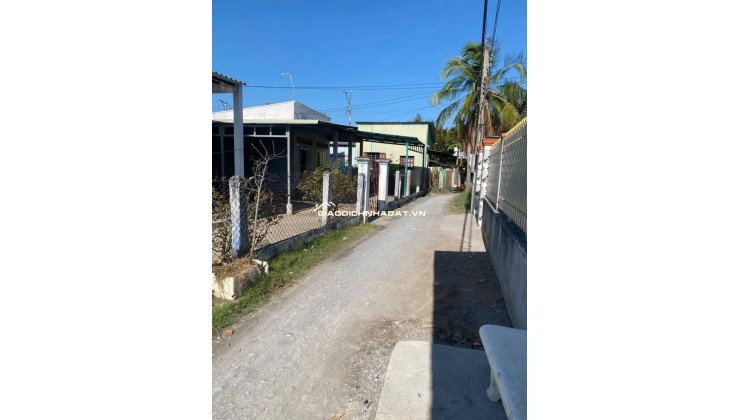 ĐẤT ĐẸP XÃ TÂN CHÁNH THỊ TRẤN CẦN ĐƯỚC GIÁ CỰC RẺ