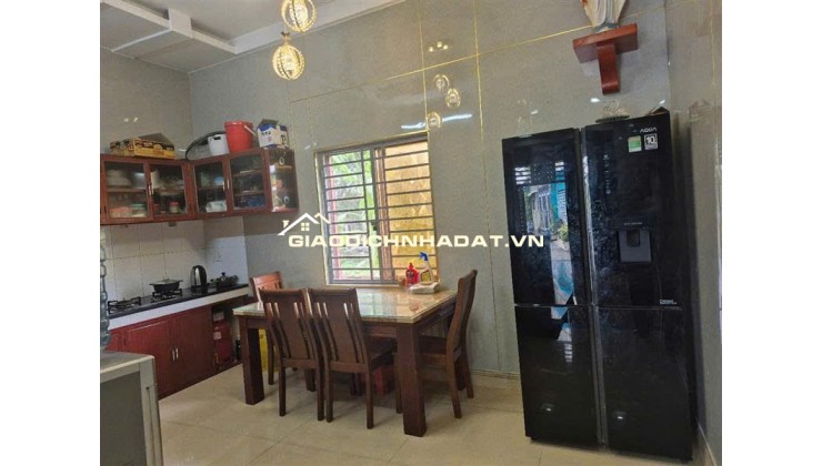 CẦN BÁN GẤP NHÀ 3 TẦNG BTCT, ĐƯỜNG SỐ 8 LINH XUÂN THỦ ĐỨC GIÁ NHỈNH 4 TỶ TL.