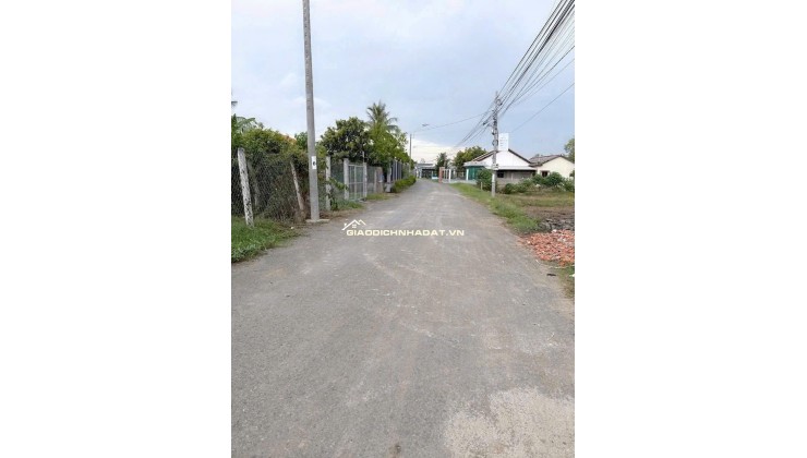 ĐẤT ĐẸP MẶT TIỀN- THỊ TRẤN CẦN ĐƯỚC- GIÁ CỰC RẺ