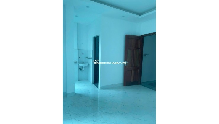 SIÊU PHẨM DI TRẠCH, 5 TẦNG 45M2 NGÕ TO Ô TÔ GIÁ CHỈ 6.2 TỶ.