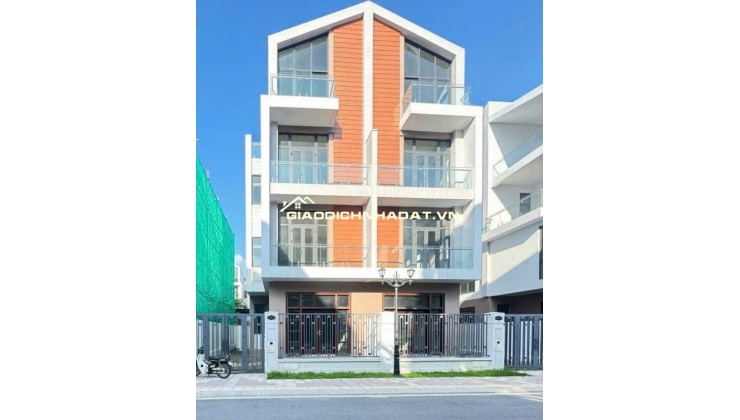 CƠ HỘI CUỐI CÙNG ĐỂ SỞ HỮU BIỆT THỰ TỨ LẬP TẠI VINHOMES OCEAN PARK 3 CHỈ 15XTR/M2