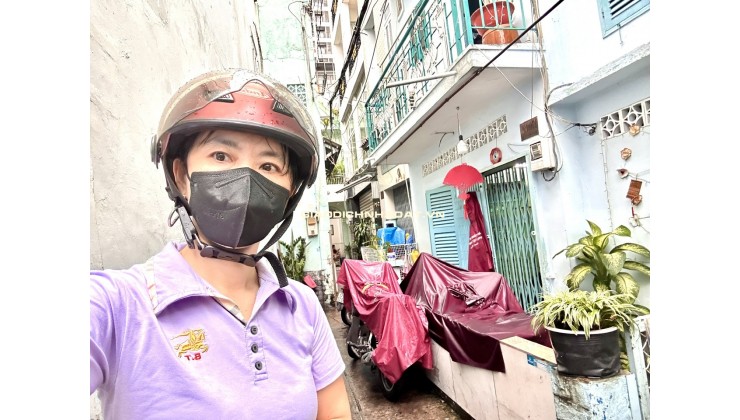 BÁN ĐẤT - XE HƠI CÁCH VÀI BƯỚC CHÂN- TIỆN CHỦ XÂY THEO CÔNG NĂNG SỬ DỤNG-NGANG 5.1M - ĐƯỜNG BẾN VÂN ĐỒN- HOÀNG DIỆU ĐẾN NGUYỄN TẤT THÀNH CHỈ 2 PHÚT