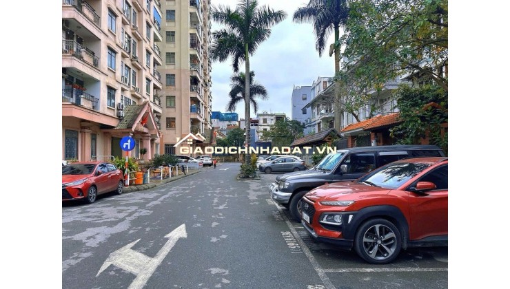 Bán nhà biệt thự liền kề phố Đội Nhân quận Ba Đình.