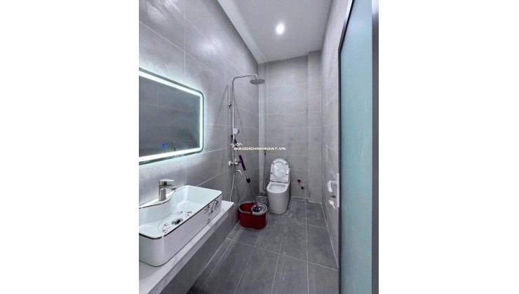 Chỉ 500 triệu sở hữu ngay căn nhà mới xây ở gần KCN Phước Đông, sổ hồng riêng, hoàn công đầy đủ