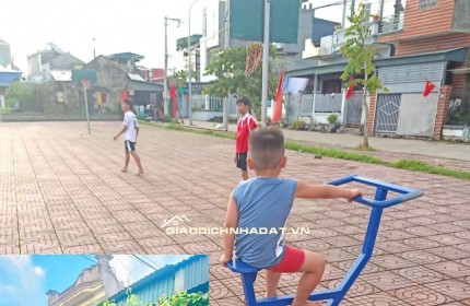 nhà 2  tầng giá cực hời vị trí vàng cửa ông cẩm phả