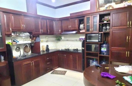 Bán nhà 2 lầu mặt tiền đường số 20 P5 Gò Vấp vị trí kinh doanh tốt