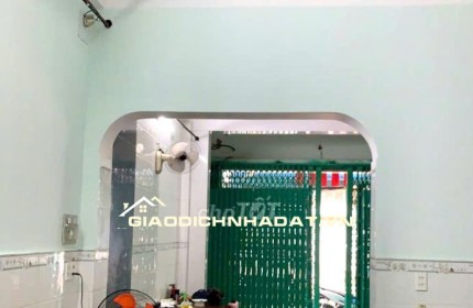 Bán nhà HXH 336 Nguyễn Văn Luông P12 Q6 2 lầu 1 sân thượng