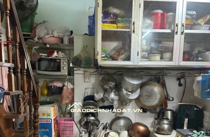 CHÍNH CHỦ CẦN BÁN NHÀ ĐỐI DIỆN BỆNH VIỆN 115, GẦN CHỢ TT Q.10 CHỈ NHỈNH 3 TỶ