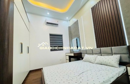Nhà Đẹp, Nội Thất Xin Xò! Bán Nhà Trung Tâm Quận Đống Đa - Phố Trường Chinh