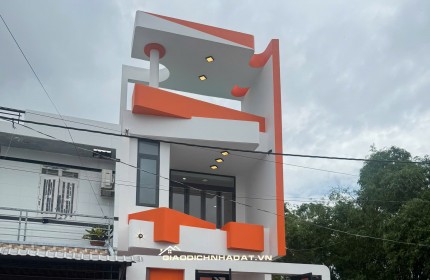 HOTNHÀ BÌNH CHÁNH 1 TRỆT 1 LẦU- SHR- GIÁ 1TỶ199