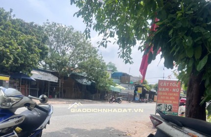 An cư Kdc Phú Xuân nhà phố 1 trệt 2 lầu , úp mái , mt trục chính 20m , giá 11,5 tỷ