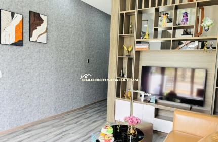 Cơ hội sở hữu nhà mới xây 1 trệt 1 lầu gần KCN Phước Đông giá chỉ 390 triệu, sổ hồng riêng