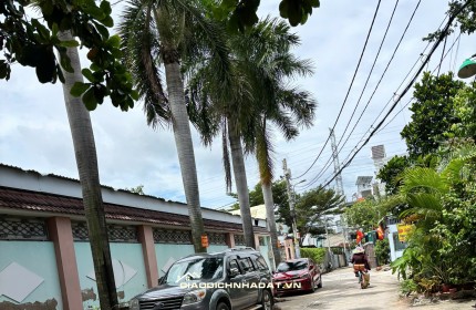 NHÀ ĐƯỜNG LÂM THỊ HỐ QUẬN 12- GẤN HIỆP THÀNH CITY - 4X15M - 4X3 TỶ TL