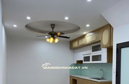 CỰC PHẨM DI TRẠCH , 4 TẦNG , NGÕ Ô TÔ ,  45m2 GIÁ NHỈNH 6 TỶ