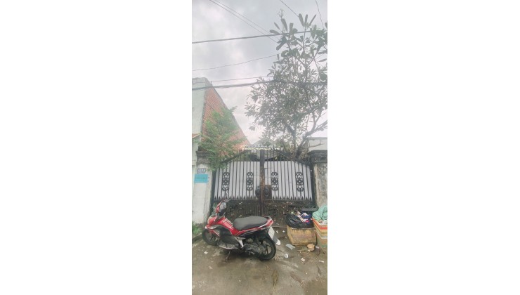 Căn nhà 4x28, CN 103m2. : 4 tỷ 650 triệu,