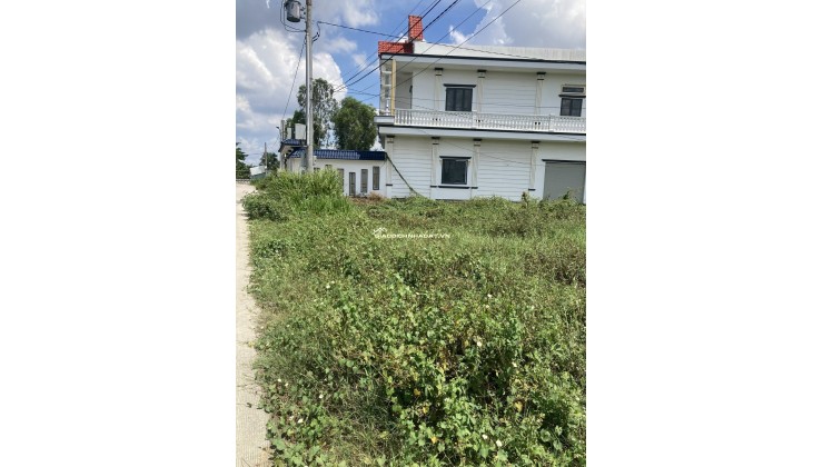 Bán gấp lô 5 x 18 KDC Long Cang Cần Đước chính chủ