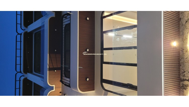 Nhà liền kề 7 tầng Phúc Đồng 59m², 7 tầng, Full NT hiện đại sang trọng