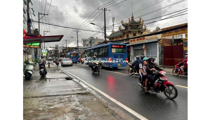 Bán nhà 1 trệt 1 lầu đường Tô Ngọc Vân Thủ Đức nhà 1 đời chủ 30 năm