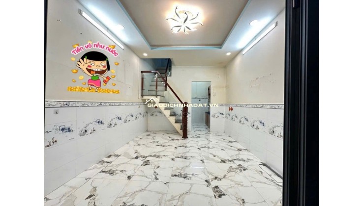 Bán gấp nhà đẹp 3 tầng Nhật Tảo Quận 10, sát mặt tiền giá nhỉnh 4 tỷ TL