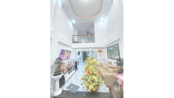 Bán nhà siêu đẹp HXH 4x15 tại Nguyễn Trọng Tuyển - Phú Nhuận