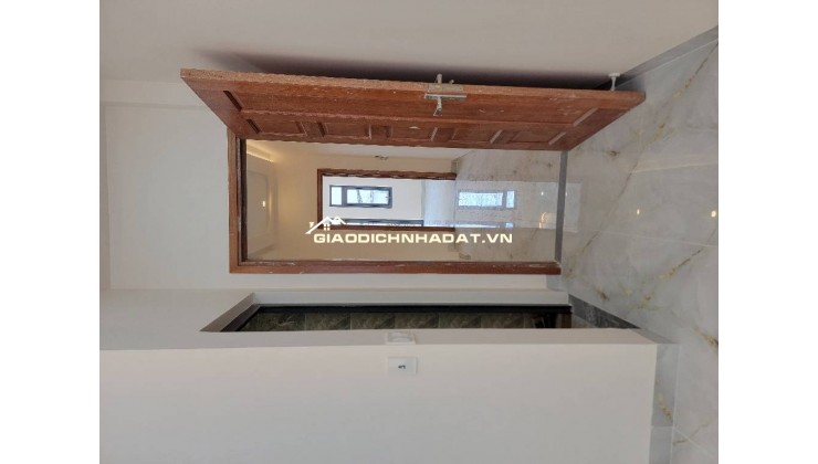  SIÊU PHẨM MẶT TIỀN TỈNH LỘ 10 - 5 TẦNG THANG MÁY - CHỐT NHANH KẺO LỠ!
