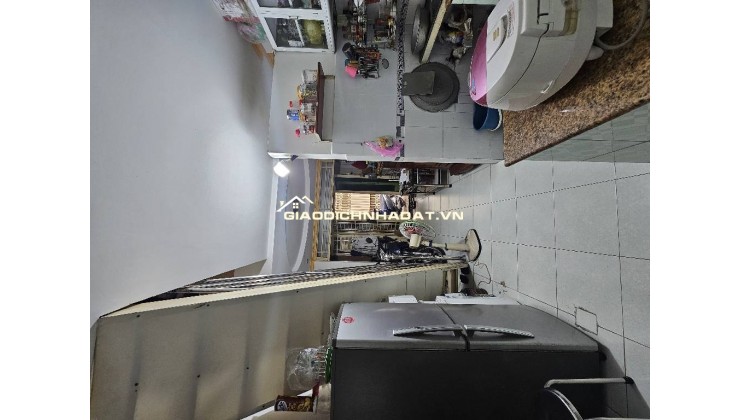 Chủ hạ 50tr giá mới 4.02ty

Quận 11 - Lạc Long quân