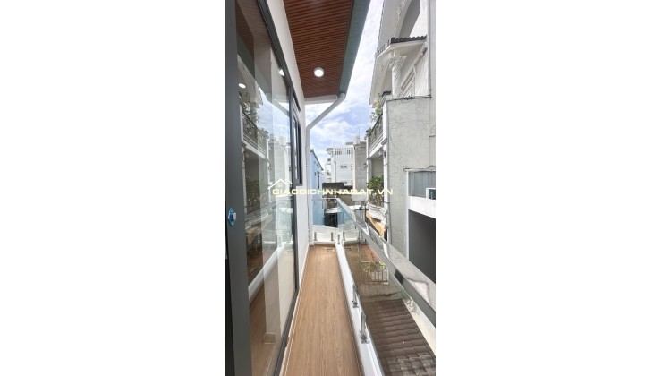 nhà mới 3 tẩng chỉ nhỉnh 2 tỷ