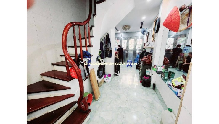 Nhà đẹp 5 tầng, 5 ngủ, phân lô ô tô, kinh doanh Mỗ lao Hà Đông, giá 8,8 tỷ