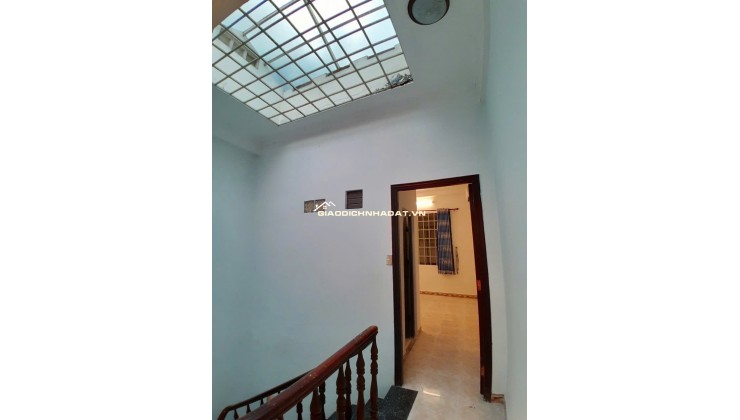 Cho thuê nhà MT Phan Văn Sửu Tân Bình 3PN 3WC Giá 16tr/tháng