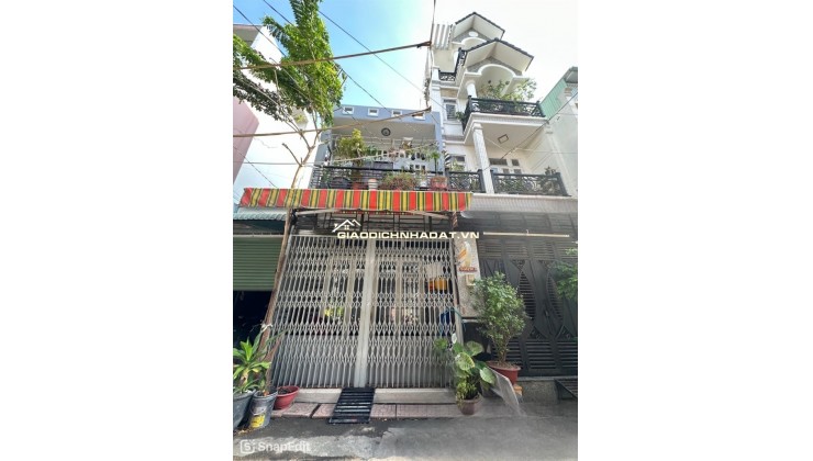Bán nhà mặt phố Lê Văn Quới, Bình Tân. DT 4x12m, 2 tầng, SH, 2PN. Giá 4.6 tỷ. LH: 0909898125