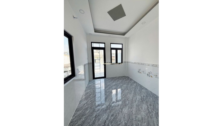 Hẻm 1/ Lý Thánh Tông, 40m2, 3 tầng, chỉ 4.75 tỷ TL, Nhà đẹp ở ngay