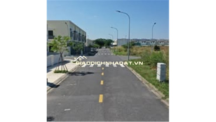 NHÀ PHÓ GIÁ KHÔNG TƯỞNG TRONG KHU SINH THÁI PHƯỚC ĐÔNG SINH  LỜI CAO 579TR CÓ SỔ