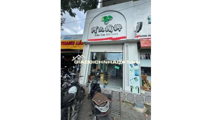 Sang nhượng mặt bằng kinh doanh ngay mặt tiền đường 30/4, Phú Hòa, Thủ Dầu Một, Bình Dương.