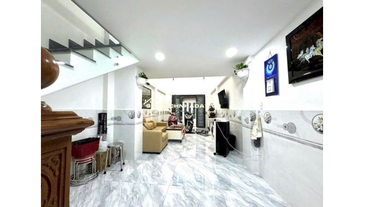 Bán nhà siêu đẹp HXH 4x15 tại Nguyễn Trọng Tuyển - Phú Nhuận