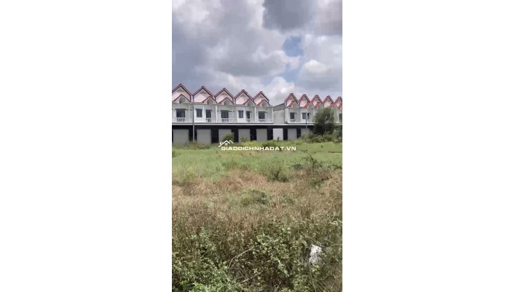 Bán gấp lô 5 x 18 KDC Long Cang Cần Đước chính chủ