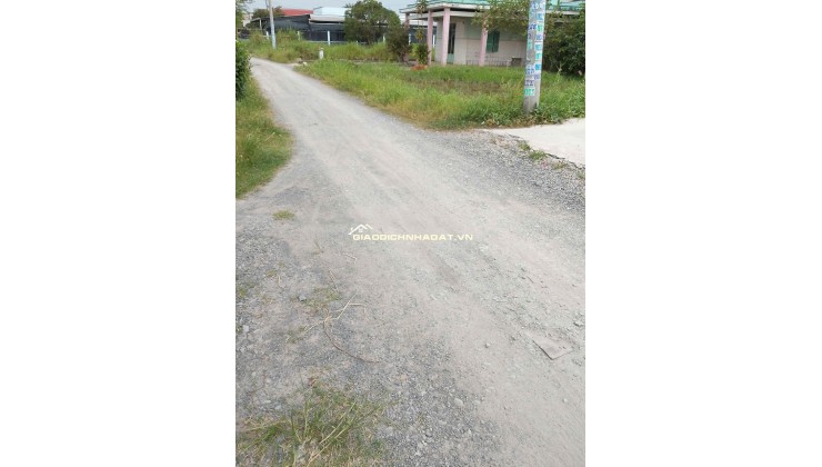 BÁN NHÀ ĐẤT VỊ TRÍ CỰC ĐẸP TẠI ĐỨC HOÀ TÂY NINH, SỔ HỒNG RIÊNG, GIÁ TỪ 2 TỶ. LH:0358855772.