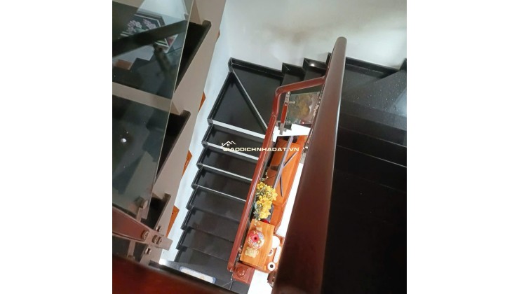 Bán nhà đẹp 1 trệt 2 lầu sân thượng Đường Số 3 P.HBP TP Thủ Đức