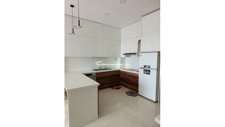 Bán Tòa ngôi nhà CHDV 30P con đường Phan Văn Hớn Quận 12 (5.3x33m) 6 tầng