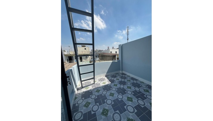 Hẻm 1/ Lý Thánh Tông, 40m2, 3 tầng, chỉ 4.75 tỷ TL, Nhà đẹp ở ngay