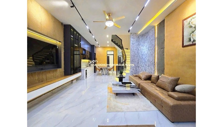 BÁN NHÀ 3 TẦNG MẶT TỀN 7M5 HOÀ MINH_7,6 TỶ_FULL NỘI THẤT CAO CẤP