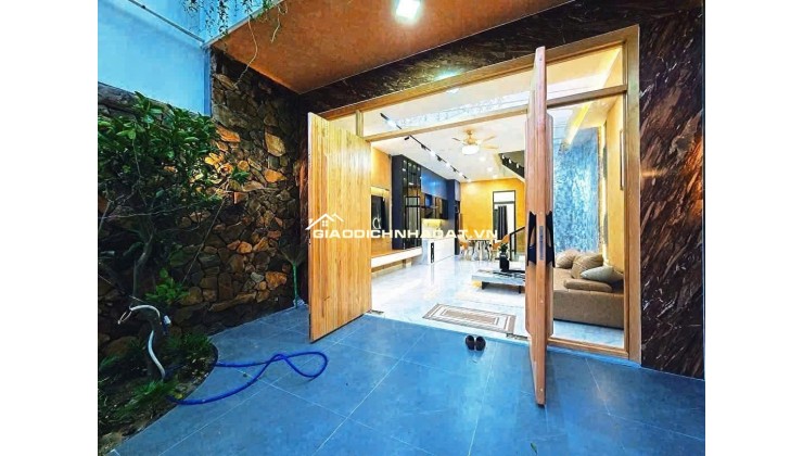 BÁN NHÀ 3 TẦNG MẶT TỀN 7M5 HOÀ MINH_7,6 TỶ_FULL NỘI THẤT CAO CẤP