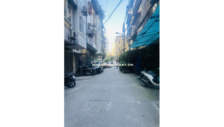 Bán căn hộ Trần Cung, Giá tốt- ở ngay, 33m², 4,6 tỷ
