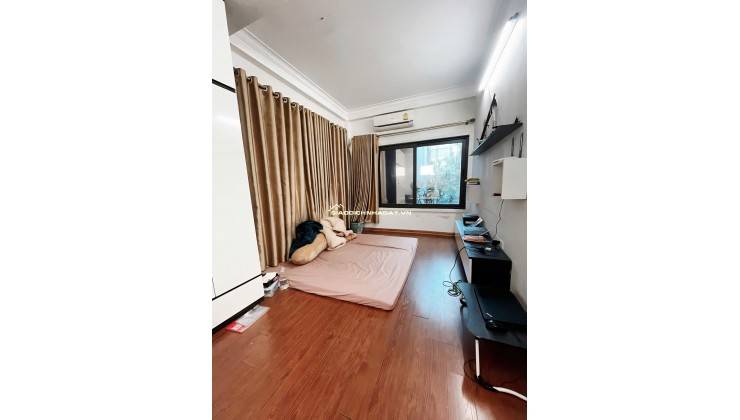 Cực hiếm nhà lô góc Hoàng Hoa Thám gần phố 2 thoáng 47m² x 4 tầng hơn 10 tỷ