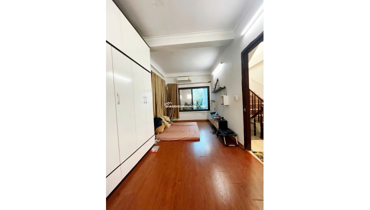 Cực hiếm nhà lô góc Hoàng Hoa Thám gần phố 2 thoáng 47m² x 4 tầng hơn 10 tỷ