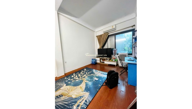 Cực hiếm nhà lô góc Hoàng Hoa Thám gần phố 2 thoáng 47m² x 4 tầng hơn 10 tỷ