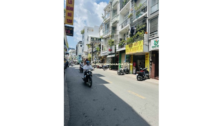 VIP QUẬN 3 - CÁCH MT VÀI BƯỚC -  HẺM XE HƠI -  5 TẦNG BTCT - VỊ TRÍ KINH DOANH ĐỈNH
