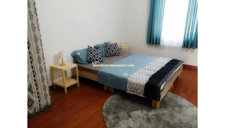 Bán nhà 5 tầng đẹp  Khu Long Biên  Gần ô tô đỗ, thu nhập 240tr/năm